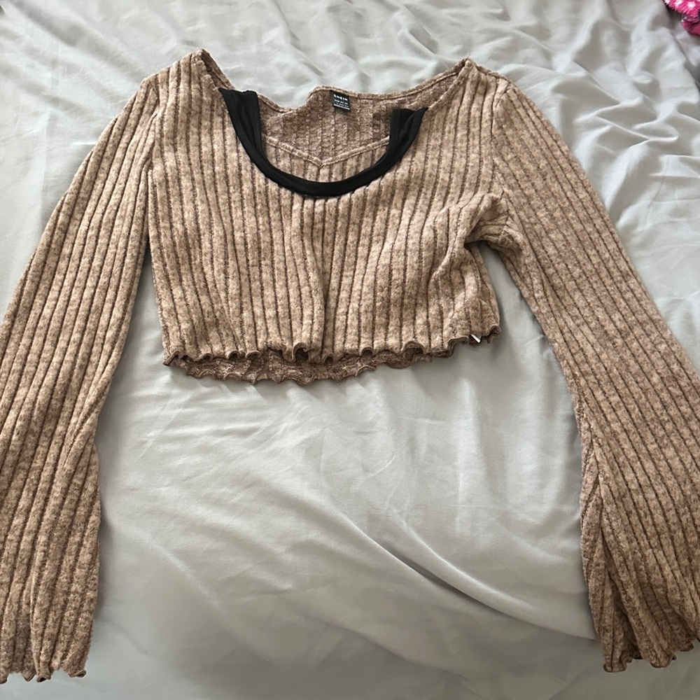 SHEIN Ribbed Beige Long Sleeve Crop Top
